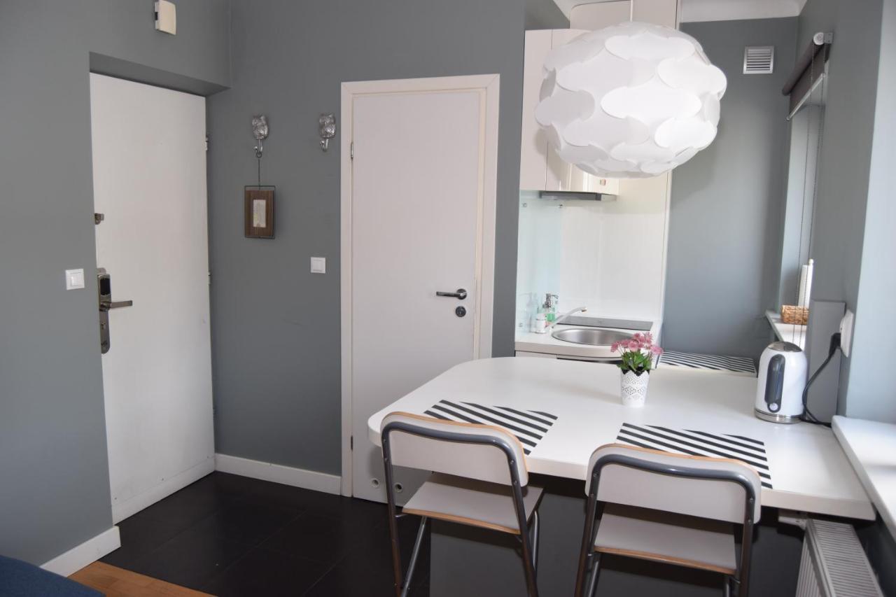 Be My Guest - Hoza Studio - Pkin Super Centrum Metro Wi-Fi Breakfast Varsavia Esterno foto