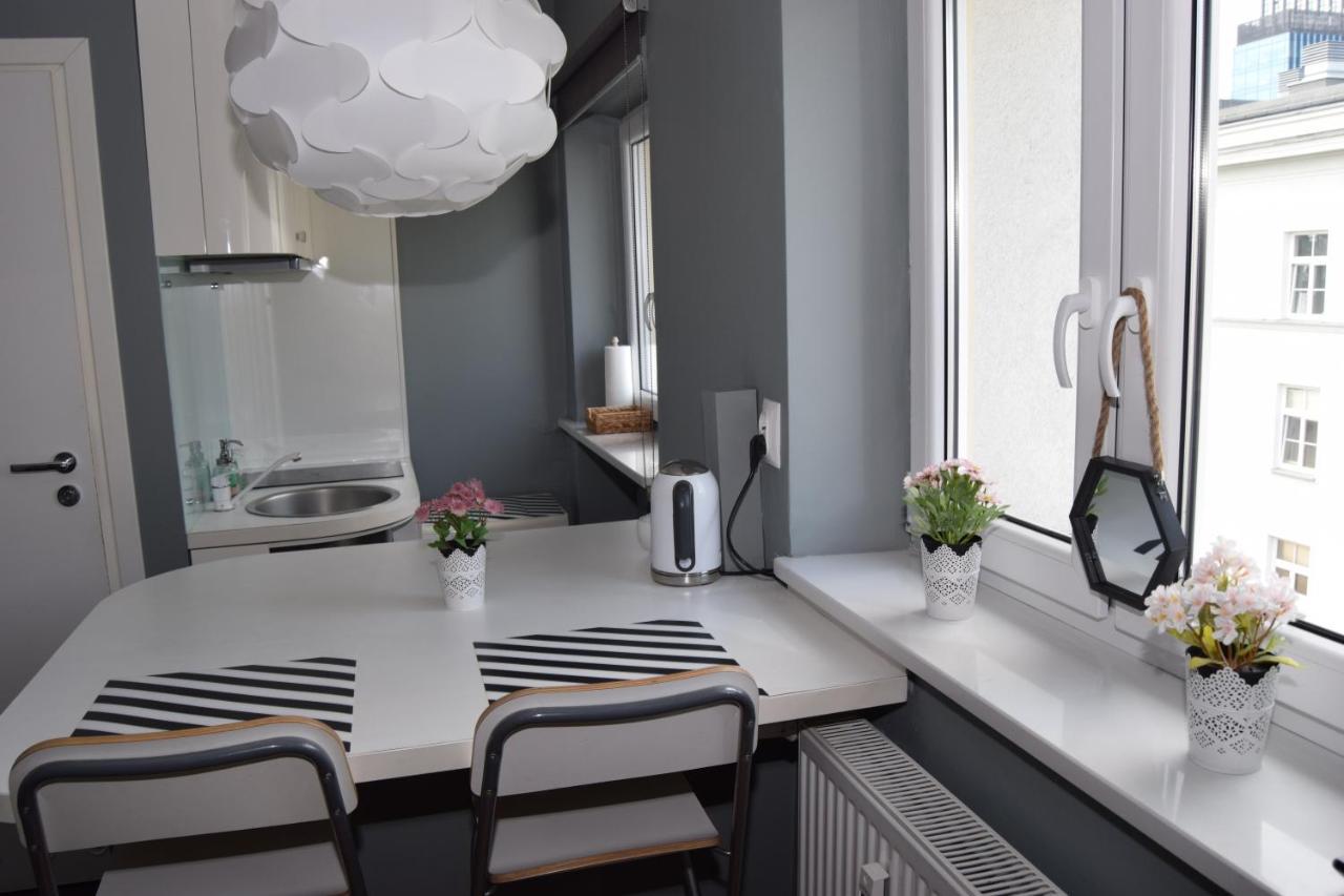 Be My Guest - Hoza Studio - Pkin Super Centrum Metro Wi-Fi Breakfast Varsavia Esterno foto