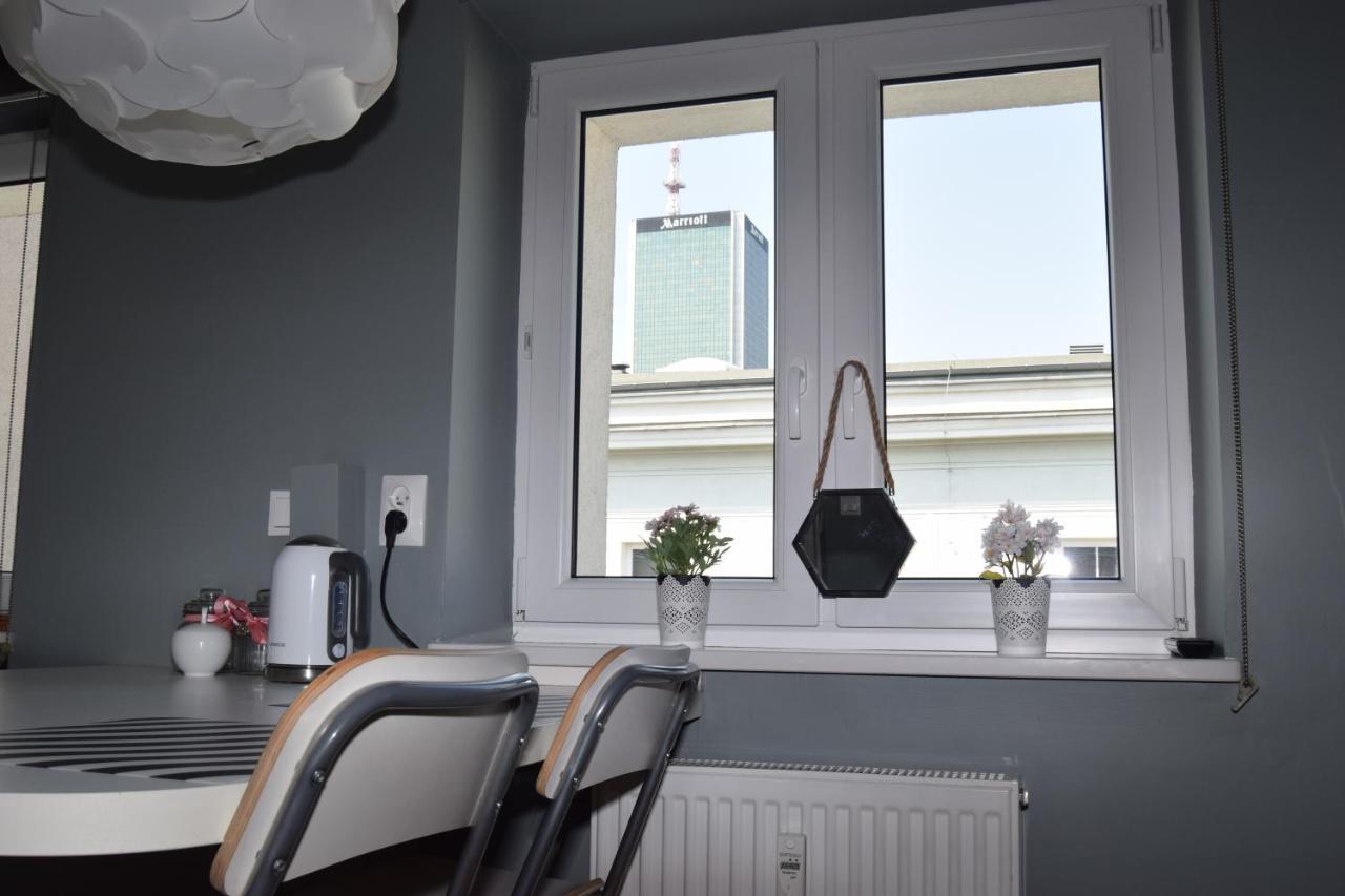 Be My Guest - Hoza Studio - Pkin Super Centrum Metro Wi-Fi Breakfast Varsavia Esterno foto